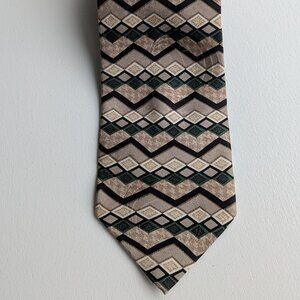 Fierté s.r.l. Geometric Print Silk Tie. Handmade in Italy.